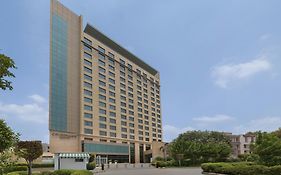 Courtyard By Marriott Gurugram Downtown